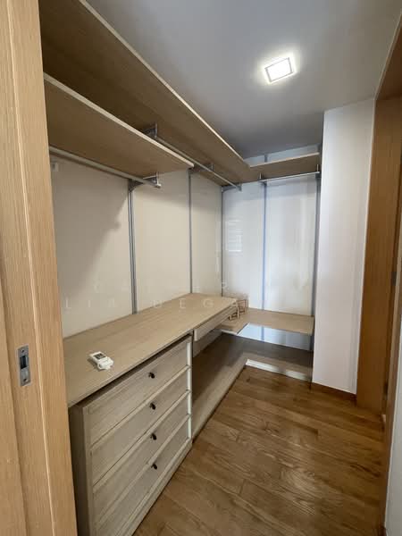 Marina Bay Suites, 3 Central Boulevard, 4 Bedrooms, 2,045 sqft, Apartment For Sale, by Catherine Lia Degawidjaja, 500214499 - Interior - PropertyGuru.com.sg