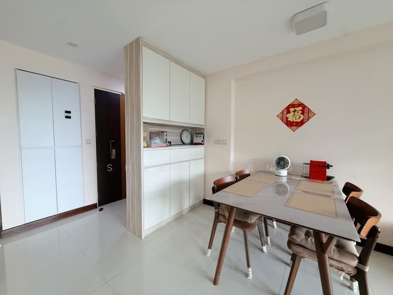 477B Upper Serangoon View, 477B Upper Serangoon View, 3 Bedrooms, 1,206 sqft, HDB Flat For Sale, by Ashley Huang, 500214500 - Dining Room - PropertyGuru.com.sg