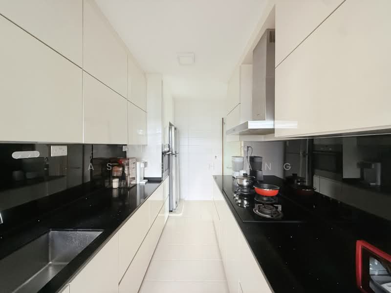 477B Upper Serangoon View, 477B Upper Serangoon View, 3 Bedrooms, 1,206 sqft, HDB Flat For Sale, by Ashley Huang, 500214500 - Kitchen - PropertyGuru.com.sg