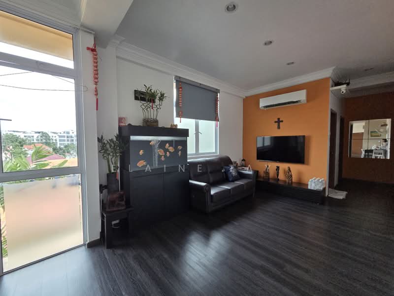 East View 18, 18 Rambutan Road, East Coast / Marine Parade, 3 Bedrooms, 1,173 sqft, Apartment For Sale, by Elaine Tay, 500214506 - Living Room - PropertyGuru.com.sg