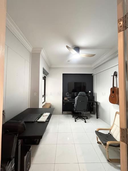 669C Jurong West Street 64, 669C Jurong West Street 64, 4 Bedrooms, 1,399 sqft, HDB Flat For Sale, by Terrance Lim, 500214517 - Study - PropertyGuru.com.sg