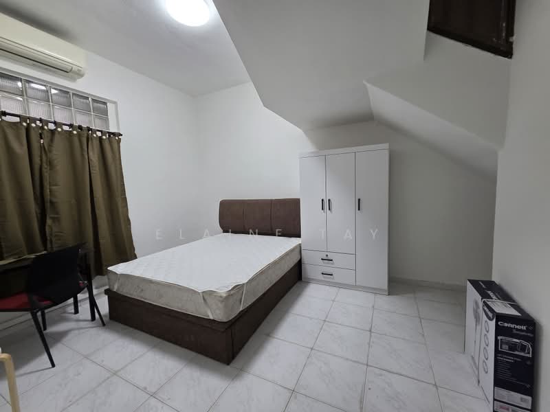 East Coast Road @ Marine Parade mrt, East Coast Road near many amenities, eateries, Room Rental, 85 sqft, Terraced House For Rent, by Elaine Tay, 500214527 - Bedroom - PropertyGuru.com.sg