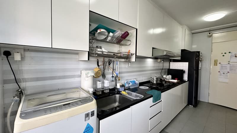 668C Jurong West Street 64, 668C Jurong West Street 64, 3 Bedrooms, 925 sqft, HDB Flat For Sale, by KC Chong, 500214537 - PropertyGuru.com.sg