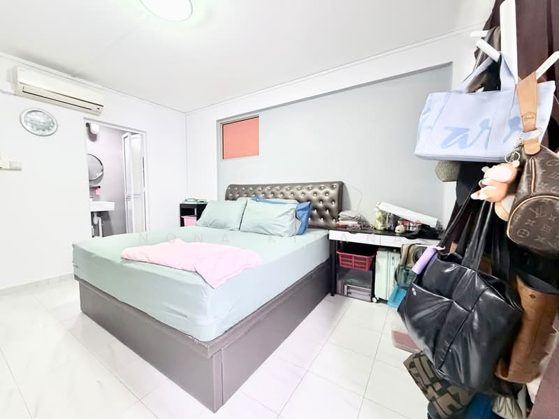 227 Simei Street 4, 227 Simei Street 4, 3 Bedrooms, 1,119 sqft, HDB Flat For Sale, by Nona Kirana, 500214553 - Bedroom - PropertyGuru.com.sg
