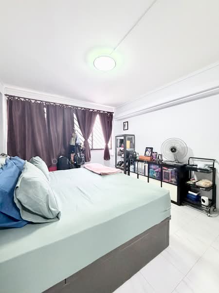 227 Simei Street 4, 227 Simei Street 4, 3 Bedrooms, 1,119 sqft, HDB Flat For Sale, by Nona Kirana, 500214553 - Bedroom - PropertyGuru.com.sg