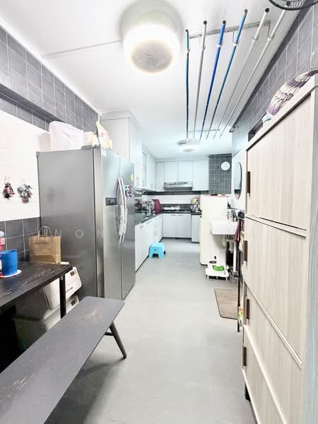 227 Simei Street 4, 227 Simei Street 4, 3 Bedrooms, 1,119 sqft, HDB Flat For Sale, by Nona Kirana, 500214553 - Kitchen - PropertyGuru.com.sg