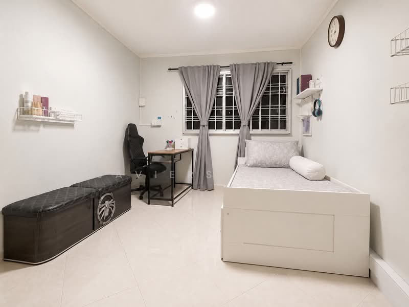 847 Woodlands Street 82, 847 Woodlands Street 82, 5 Bedrooms, 1,894 sqft, HDB Flat For Sale, by Javiers Sito, 500214556 - Bedroom - PropertyGuru.com.sg