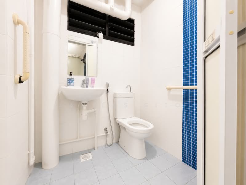 847 Woodlands Street 82, 847 Woodlands Street 82, 5 Bedrooms, 1,894 sqft, HDB Flat For Sale, by Javiers Sito, 500214556 - Bathroom - PropertyGuru.com.sg