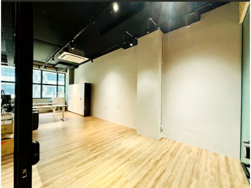 Midview City, 18 Sin Ming Lane, 1,496 sqft, Light Industrial (B1) For Sale, by Alan Lee, 500214561 - Interior - CommercialGuru.com.sg