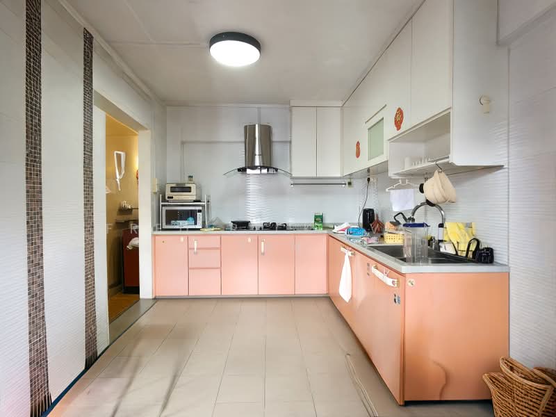 116 Serangoon North Avenue 1, 116 Serangoon North Avenue 1, 3 Bedrooms, 1,302 sqft, HDB Flat For Rent, by Frederick Ivan Tan, 500214564 - Kitchen - PropertyGuru.com.sg