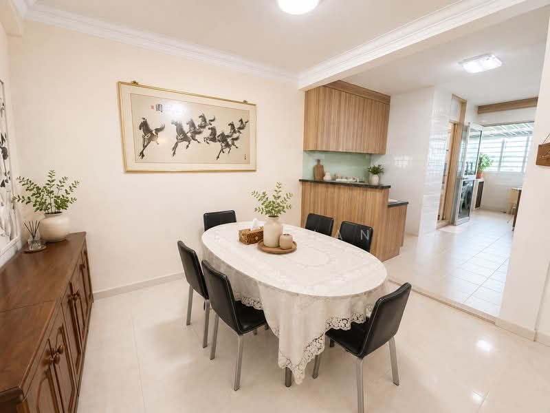351 Yishun Avenue 11, 351 Yishun Avenue 11, 3 Bedrooms, 1,572 sqft, HDB Flat For Sale, by Alex Zhan, 500214574 - Dining Room - PropertyGuru.com.sg