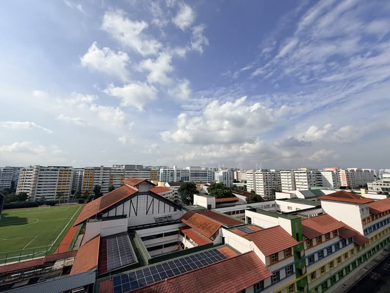 351 Yishun Avenue 11, 351 Yishun Avenue 11, 4 Bedrooms, 1,572 sqft, HDB Flat For Sale, by Alex Zhan, 500214574 - Exterior - PropertyGuru.com.sg