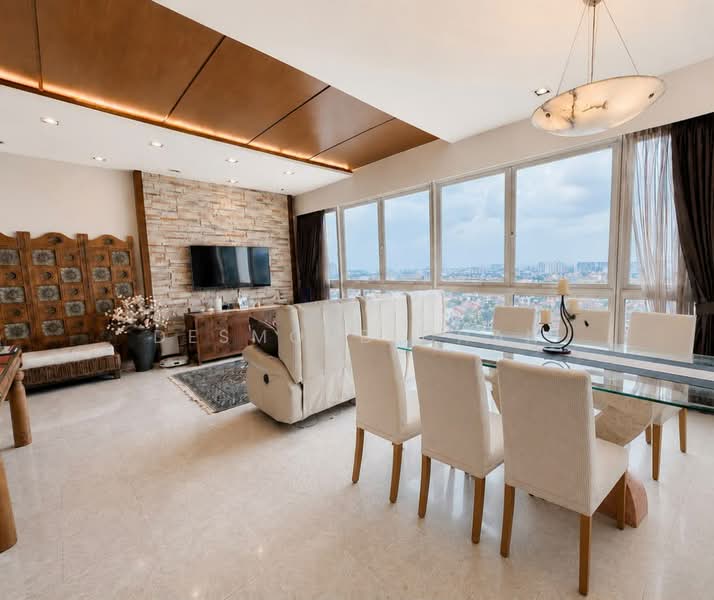 Goldenhill Park Condo, 62 Mei Hwan Drive, 3 Bedrooms, 1,313 sqft, Condominium For Sale, by Desmond Chan, 500214578 - Living Room - PropertyGuru.com.sg