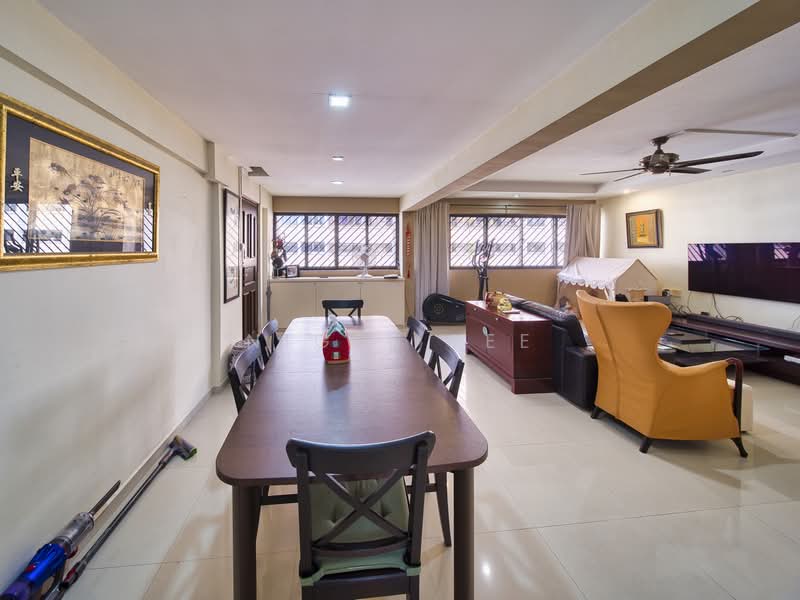 205 Serangoon Central, 205 Serangoon Central, 3 Bedrooms, 1,313 sqft, HDB Flat For Sale, by Nigel Lee, 500214579 - Living Room - PropertyGuru.com.sg