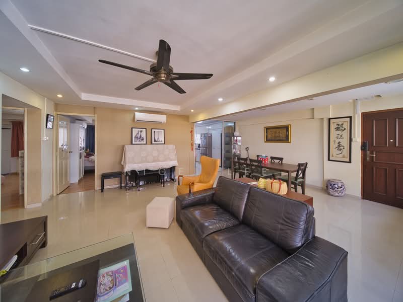205 Serangoon Central, 205 Serangoon Central, 3 Bedrooms, 1,313 sqft, HDB Flat For Sale, by Nigel Lee, 500214579 - Living Room - PropertyGuru.com.sg