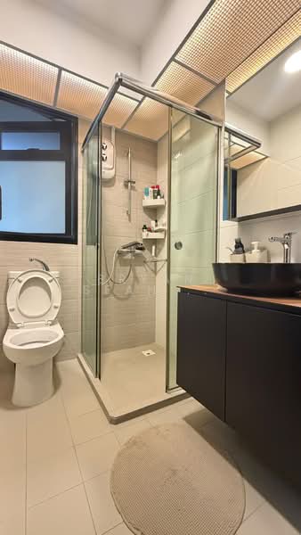 131A Canberra Crescent, 131A Canberra Crescent, 1 Bedroom, 409 sqft, HDB Flat For Sale, by Bryan Seah Seng Ping, 500214608 - Bathroom - PropertyGuru.com.sg