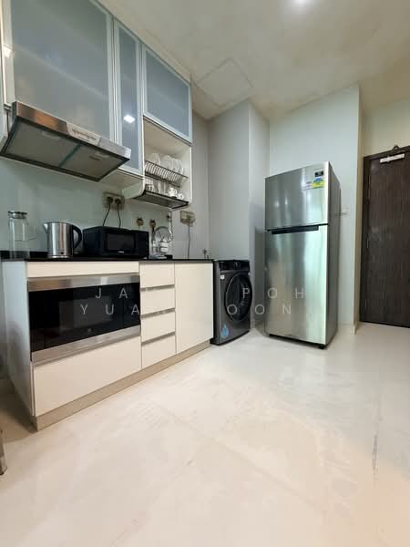 Parc Rosewood, 71 Rosewood Drive, 1 Bedroom, 506 sqft, Condominium For Sale, by James Poh Yuan Loong, 500214610 - Kitchen - PropertyGuru.com.sg