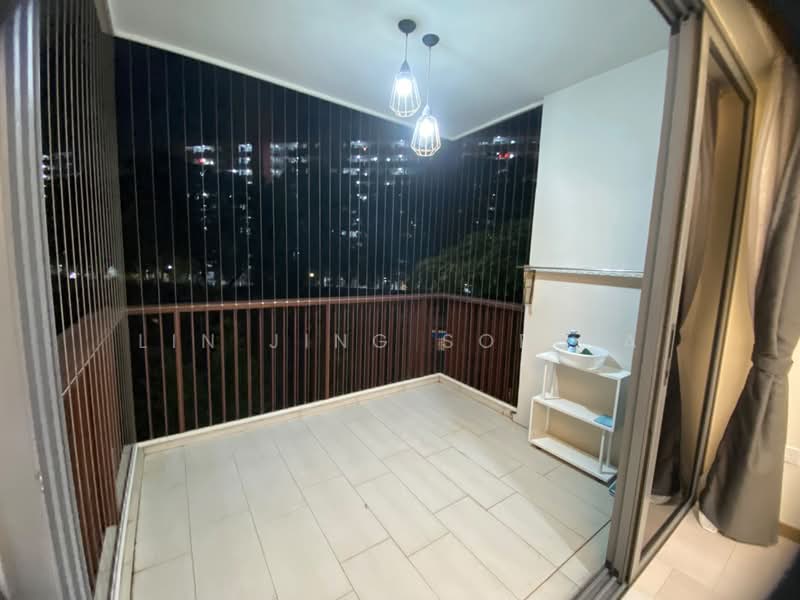 Lakeville, 11 Jurong Lake Link, 3 Bedrooms, 969 sqft, Condominium For Sale, by Lin Jing Sophia, 500214629 - Balcony - PropertyGuru.com.sg