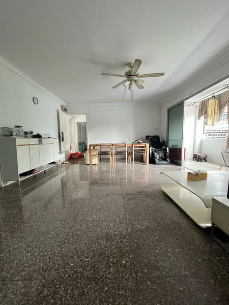 250 Pasir Ris Street 21, 250 Pasir Ris Street 21, 4 Bedrooms, 1,615 sqft, HDB Flat For Sale, by Ben Wu, 500214633 - Living Room - PropertyGuru.com.sg