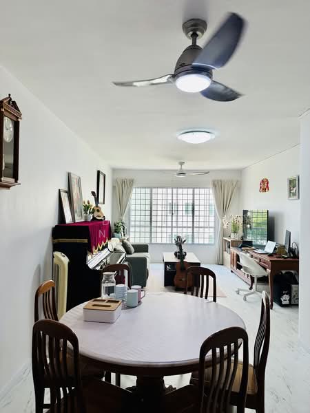 Melville Park, 24 Simei Street 1, 2 Bedrooms, 958 sqft, Apartment For Sale, by Daniel Nguyen, 500214648 - Living Room - PropertyGuru.com.sg