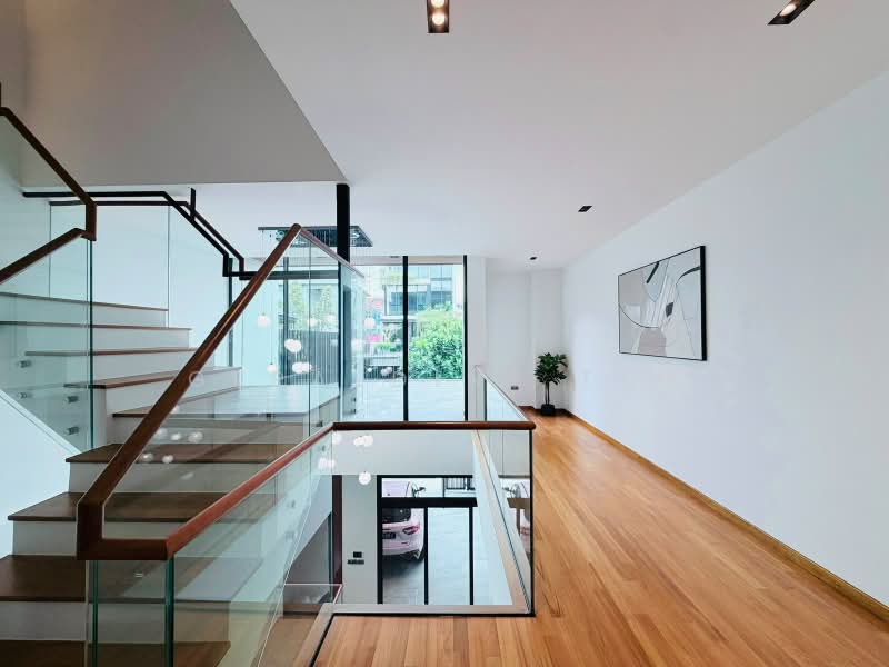 Brand New 3 Storey Intermediate Terrace with An Attic & Lift, , 5 Bedrooms, 4,834 sqft, Terraced House For Sale, by Geraldine Teh, 500214651 - PropertyGuru.com.sg