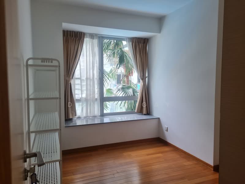 8 @ Mt Sophia, , 3 Bedrooms, 1,463 sqft, Condominium For Rent, by Daniel Gay, 500214666 - Good size Common Bedroom 1 - PropertyGuru.com.sg