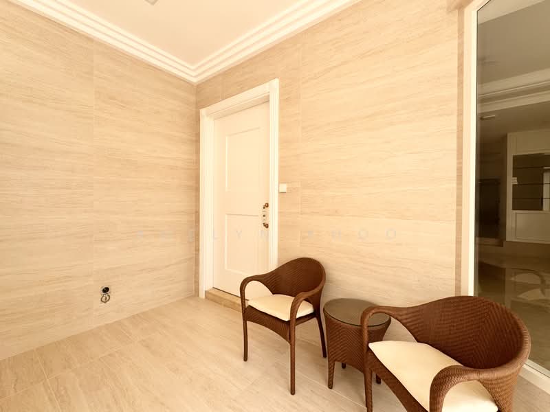 ☎️ADELYN 9325❤️❤️9988 ⭐️✨NEWLY RENOVATED ✨⭐️NEWTON/ NOVENA/CHANCERY/BUCKLEY ✨⭐️, , 5 Bedrooms, 4,300 sqft, Semi-Detached House For Rent, by Adelyn Khoo, 500214668 - Entrance - PropertyGuru.com.sg