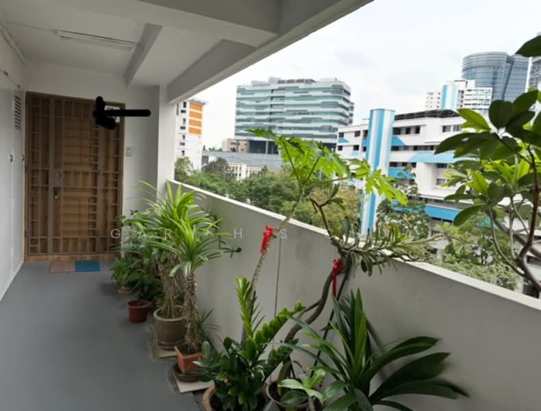 288B Jurong East Street 21, 288B Jurong East Street 21, 4 Bedrooms, 1,313 sqft, HDB Flat For Sale, by Gary H S Chua, 500214676 - Balcony - PropertyGuru.com.sg