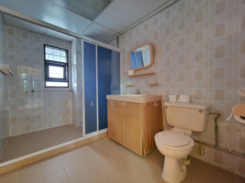 The Dairy Farm, 17 Dairy Farm Road, 4 Bedrooms, 1,948 sqft, Condominium For Sale, by Sea Su Jan, 500214685 - Bathroom - PropertyGuru.com.sg