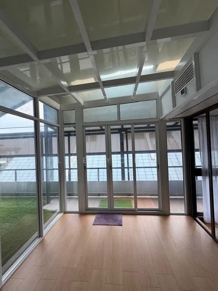 Unblocked greenery, 6800 sqft, corner landed, park many cars, Kerong walk , Kerong lane, 8 Bedrooms, 6,800 sqft, Corner Terrace For Sale, by Lee Yong, 500214688 - Balcony - PropertyGuru.com.sg