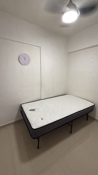 558 Jurong West Street 42, 558 Jurong West Street 42, Room Rental, 110 sqft, HDB Flat For Rent, by Alvin Soh, 500214695 - Bedroom - PropertyGuru.com.sg