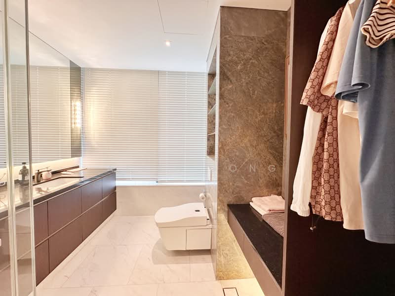 South Beach Residences, 28 South Beach Road, 4 Bedrooms, 2,260 sqft, Condominium For Sale, by Allen Gong, 500214708 - Bathroom - PropertyGuru.com.sg
