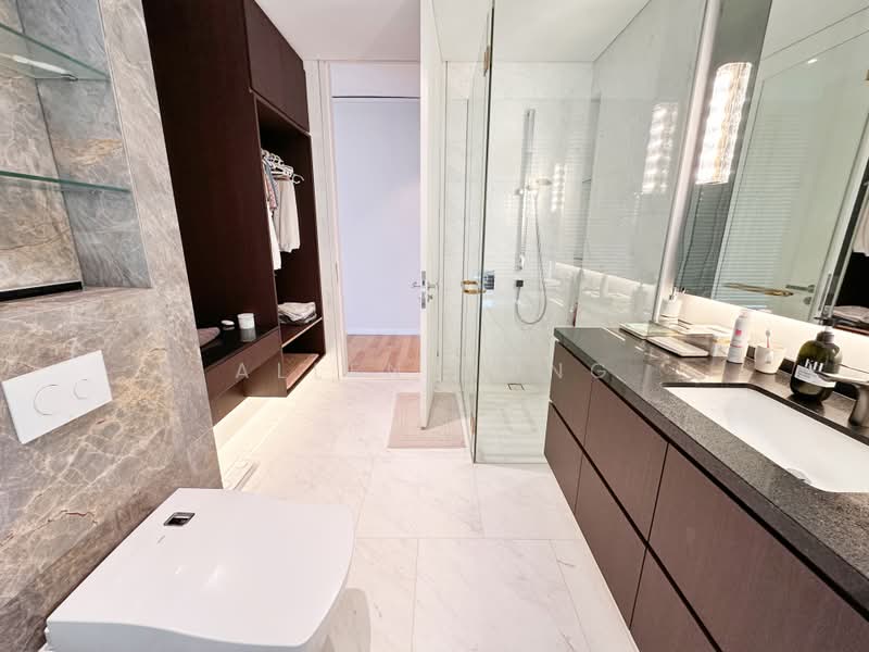 South Beach Residences, 28 South Beach Road, 4 Bedrooms, 2,260 sqft, Condominium For Sale, by Allen Gong, 500214708 - Bathroom - PropertyGuru.com.sg