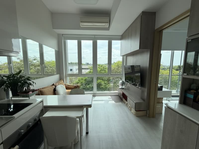 Roots @ Transit, 9 Transit Road, 3 Bedrooms, 1,326 sqft, Apartment For Sale, by Markus Tay, 500214709 - Family Room - PropertyGuru.com.sg