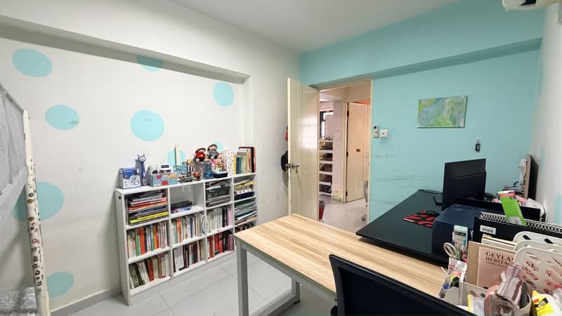 772 Bedok Reservoir View, 772 Bedok Reservoir View, 3 Bedrooms, 1,130 sqft, HDB Flat For Sale, by Helen Xu, 500214718 - Study - PropertyGuru.com.sg