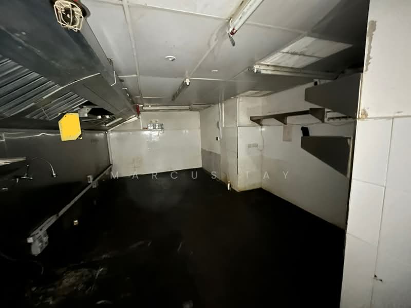 Far East Plaza, 14 Scotts Road, 2,454 sqft, Food & Beverage For Rent, by Marcus Tay, 500214720 - Kitchen - CommercialGuru.com.sg