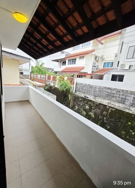 Sembawang Springs Estate, Jalan Salang, 3 Bedrooms, 2,669 sqft, Semi-Detached House For Rent, by S. Devi, 500214725 - Balcony - PropertyGuru.com.sg