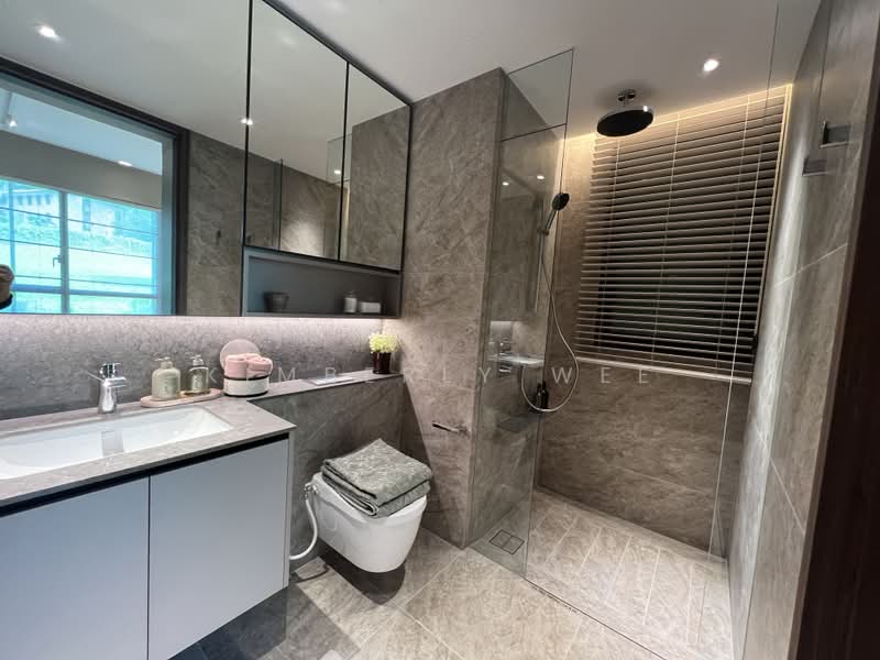 Dunearn House, 766 Dunearn Road, 2 Bedrooms, 614 sqft, Condominium For Sale, by Kimberly Wee, 500214735 - PropertyGuru.com.sg