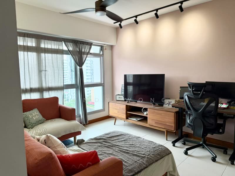 289A Punggol Place, 289A Punggol Place, 2 Bedrooms, 753 sqft, HDB Flat For Sale, by Sandy Wong, 500214753 - Living Room - PropertyGuru.com.sg