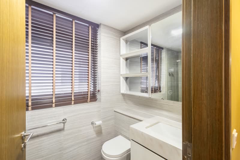 Riverbank at Fernvale, 15 Fernvale Close, 4 Bedrooms, 1,238 sqft, Condominium For Sale, by Clifton Ong, 500214758 - Bathroom - PropertyGuru.com.sg
