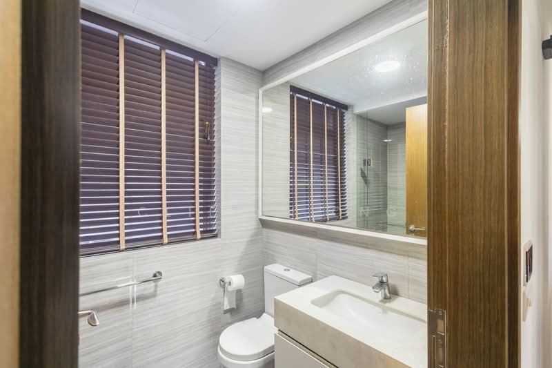 Riverbank at Fernvale, 15 Fernvale Close, 4 Bedrooms, 1,238 sqft, Condominium For Sale, by Clifton Ong, 500214758 - Bathroom - PropertyGuru.com.sg