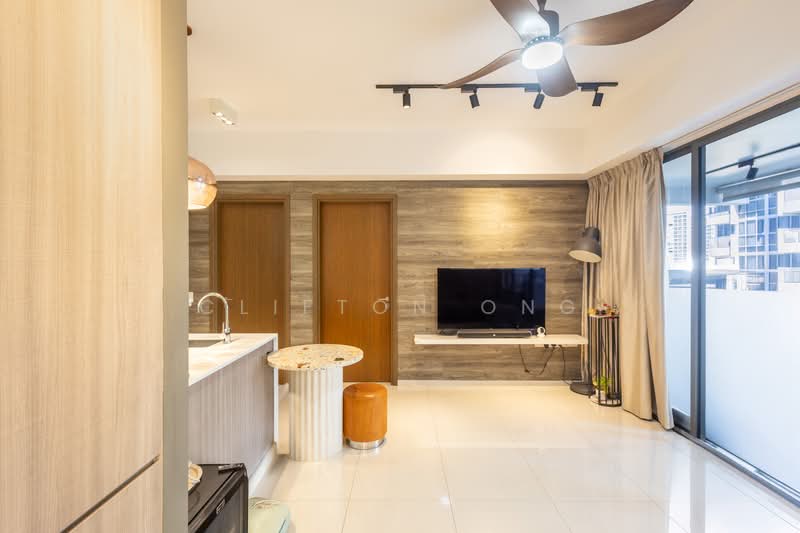 Riverbank at Fernvale, 15 Fernvale Close, 4 Bedrooms, 1,238 sqft, Condominium For Sale, by Clifton Ong, 500214758 - Living Room - PropertyGuru.com.sg