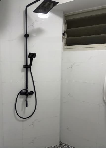 295 Punggol Central, 295 Punggol Central, 3 Bedrooms, 1,184 sqft, HDB Flat For Sale, by Norfadli Ramli, 500214759 - Bathroom - PropertyGuru.com.sg