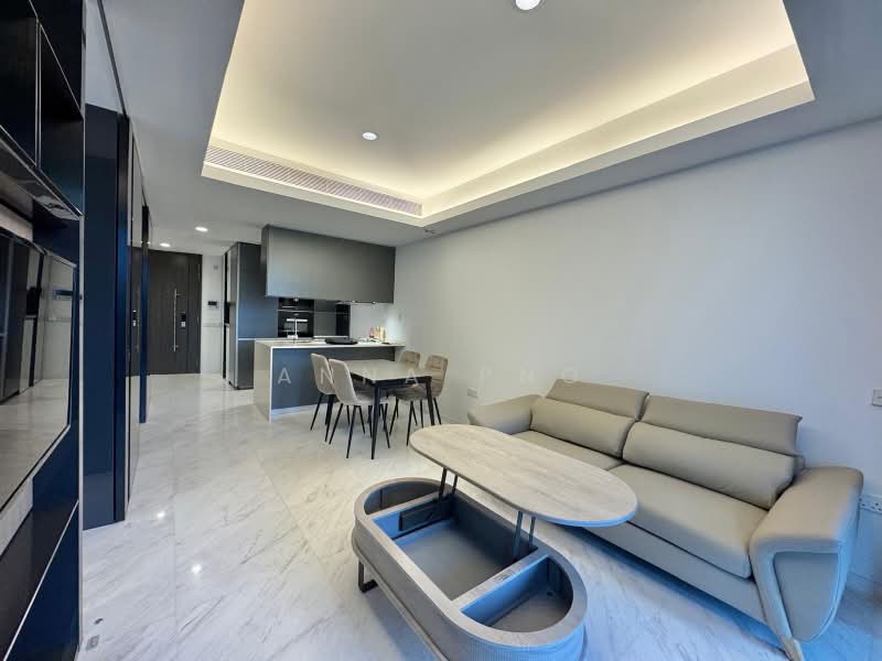 Cairnhill Nine, 15 Cairnhill Road, 2 Bedrooms, 732 sqft, Condominium For Sale, by Anna Png, 500214761 - Kitchen - PropertyGuru.com.sg