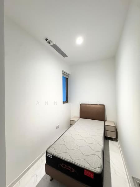 Cairnhill Nine, 15 Cairnhill Road, 2 Bedrooms, 732 sqft, Condominium For Sale, by Anna Png, 500214761 - Bedroom - PropertyGuru.com.sg