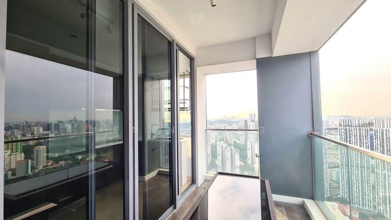 Altez, 16 Enggor Street, Chinatown / Tanjong Pagar, 2 Bedrooms, 1,173 sqft, Condominium For Sale, by Fanny Ong, 500214776 - Balcony - PropertyGuru.com.sg