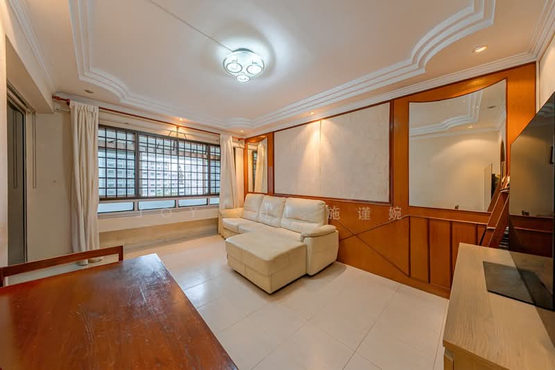 759 Choa Chu Kang North 5, 759 Choa Chu Kang North 5, 4 Bedrooms, 1,572 sqft, HDB Flat For Sale, by Joy Shi 施谨婉, 500214779 - Living Room - PropertyGuru.com.sg