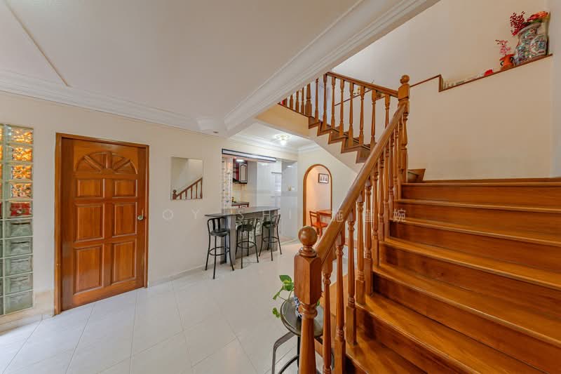 759 Choa Chu Kang North 5, 759 Choa Chu Kang North 5, 4 Bedrooms, 1,572 sqft, HDB Flat For Sale, by Joy Shi 施谨婉, 500214779 - Entrance - PropertyGuru.com.sg