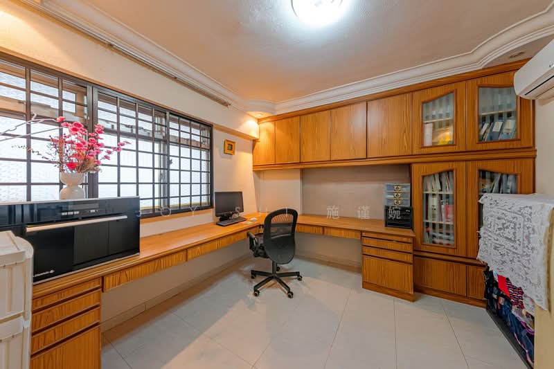 759 Choa Chu Kang North 5, 759 Choa Chu Kang North 5, 4 Bedrooms, 1,572 sqft, HDB Flat For Sale, by Joy Shi 施谨婉, 500214779 - Study - PropertyGuru.com.sg