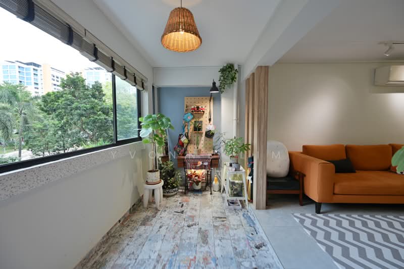 116 Serangoon North Avenue 1, 116 Serangoon North Avenue 1, 3 Bedrooms, 1,301 sqft, HDB Flat For Sale, by Yvonne Lim, 500214780 - Living Room - PropertyGuru.com.sg
